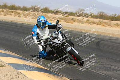 media/Apr-10-2022-SoCal Trackdays (Sun) [[f104b12566]]/Turn 7 Inside (1025am)/